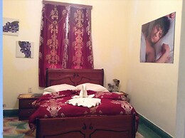 Adam Suites