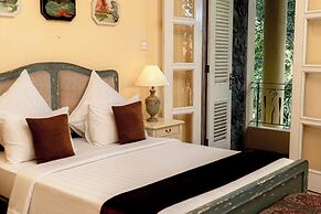Kayu Arum Resort