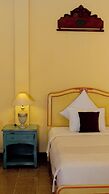 Kayu Arum Resort