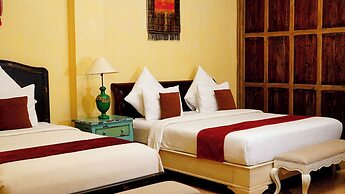 Kayu Arum Resort