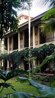Kayu Arum Resort