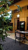 Kayu Arum Resort