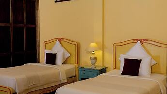Kayu Arum Resort