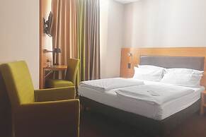 Garner Hotel Stuttgart - Zuffenhausen by IHG