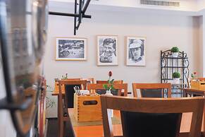 Garner Hotel Stuttgart - Zuffenhausen by IHG