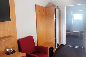 Garner Hotel Stuttgart - Zuffenhausen by IHG
