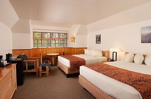 Canyon Lodge & Cabins - Inside the Park
