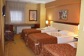 Hotel Yuksel