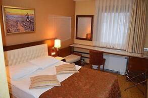 Hotel Yuksel
