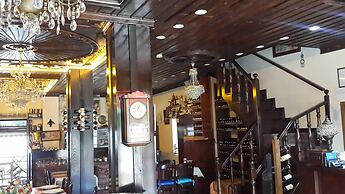 Hadrian Gate Hotel