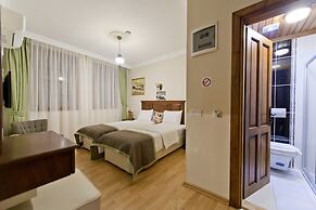 Hadrian Gate Hotel