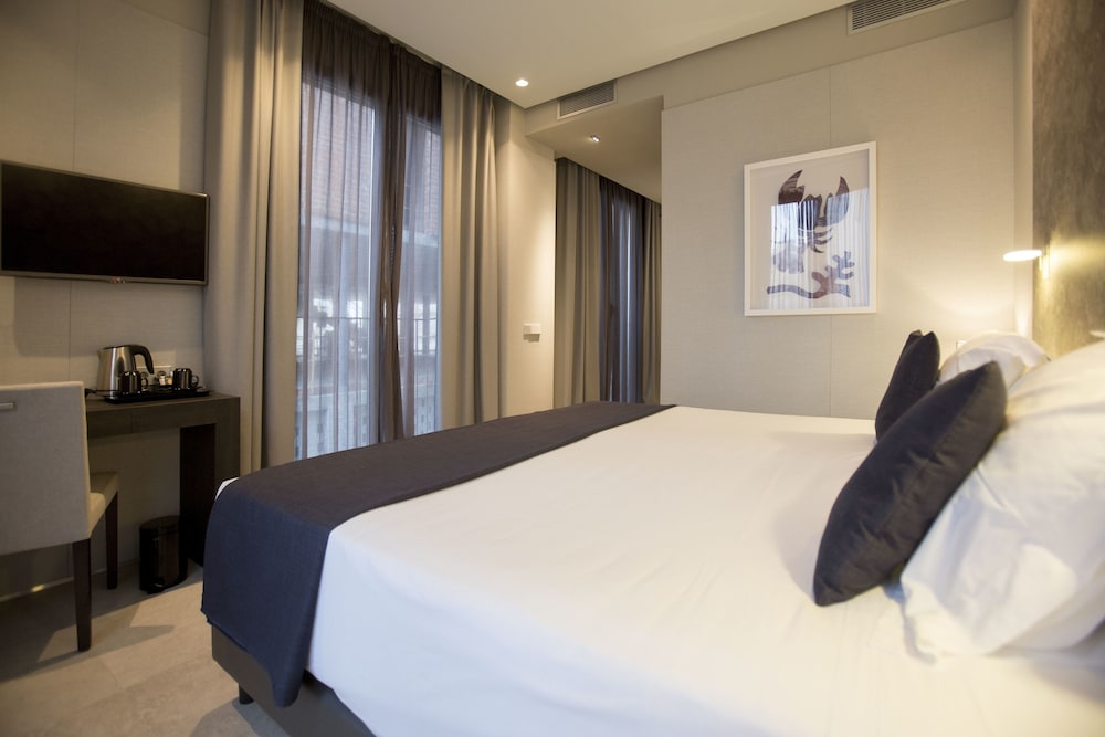 Vincci Mercat Hotel