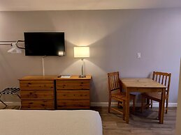 Fireweed Motel