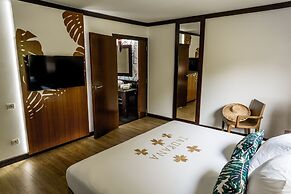 Tahiti Pearl Beach Resort