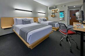 City Express Plus by Marriott Monterrey Nuevo Sur