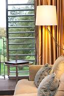 Wivenhoe House Hotel