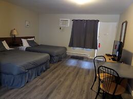Ray Lyn Motel