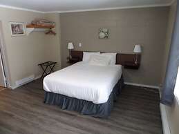 Ray Lyn Motel