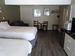 Ray Lyn Motel