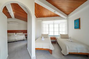 Hotel Fiesta