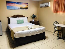 Arecibo Inn