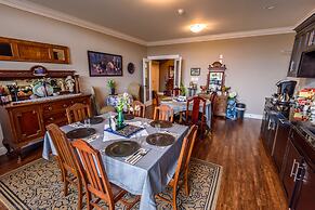 Brookside Inn Boutique Hotel