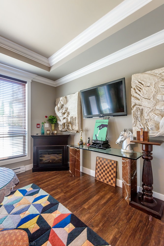 Brookside Inn Boutique Hotel