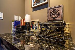 Brookside Inn Boutique Hotel