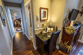 Brookside Inn Boutique Hotel