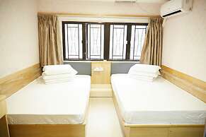 Me Easy Hostel