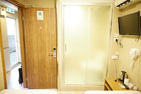 Me Easy Hostel