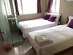 Me Easy Hostel