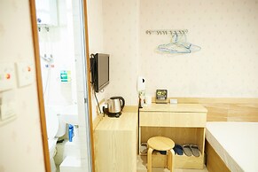 Me Easy Hostel