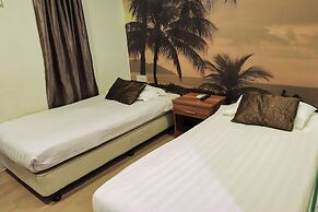 Rain Forest Hotel