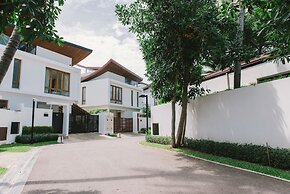 PRAN-A-LUXE Exclusive Pool Villa