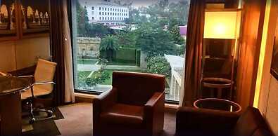 Courtyard by Marriott Agra