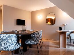 Mercure Maintenon