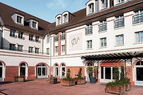 Mercure Maintenon