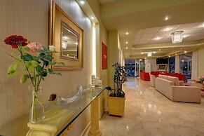 Hotel Taxiarhis