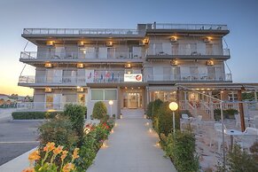 Hotel Taxiarhis