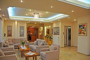 Hotel Taxiarhis