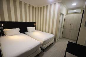 Cedros Inn Boutique Hotel