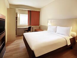 Ibis Jakarta Harmoni