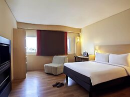 Ibis Jakarta Harmoni