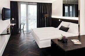 Hotel AMANO Grand Central