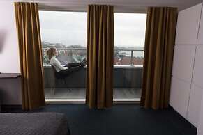 62N Hotel
