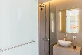 Forum Suites