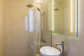 Forum Suites