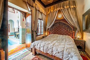 Riad Hikaya