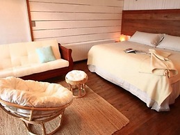 Cuarzo Lodge